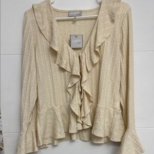 Cupio Cream Ruffle-Trim Knit Blouse